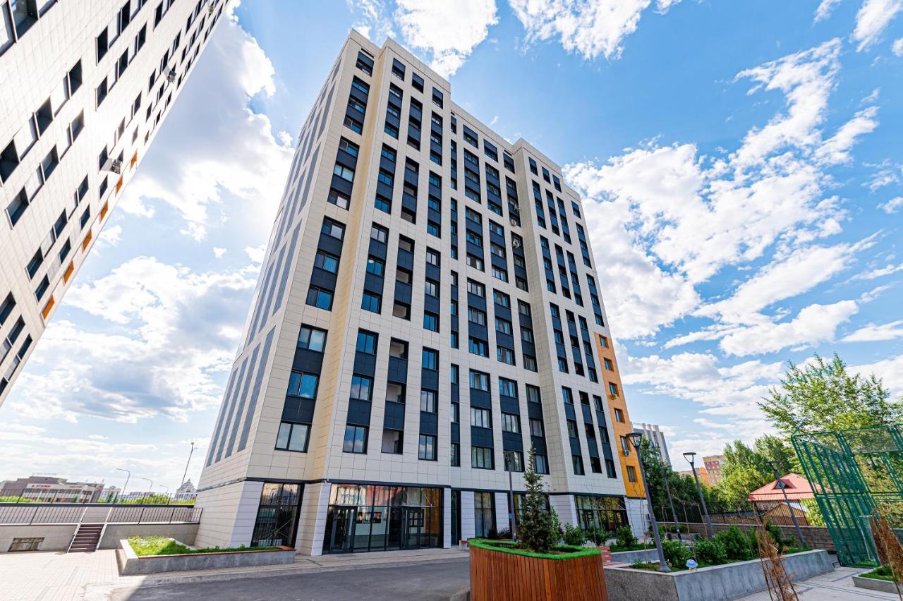 Золотой Квадрат Астаны Appartement Astana Buitenkant foto