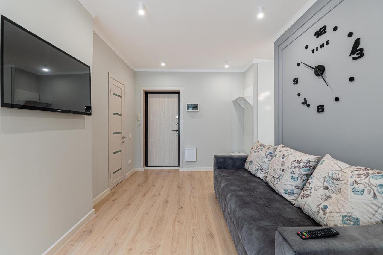 Золотой Квадрат Астаны Appartement Astana Buitenkant foto